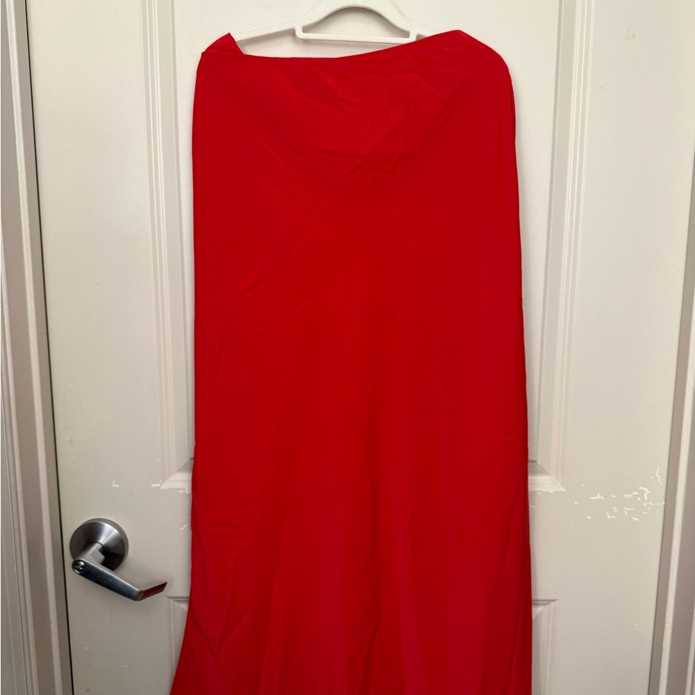 Abercrombie & Fitch Red Maxi Skirt - Sleek Full-Length Design